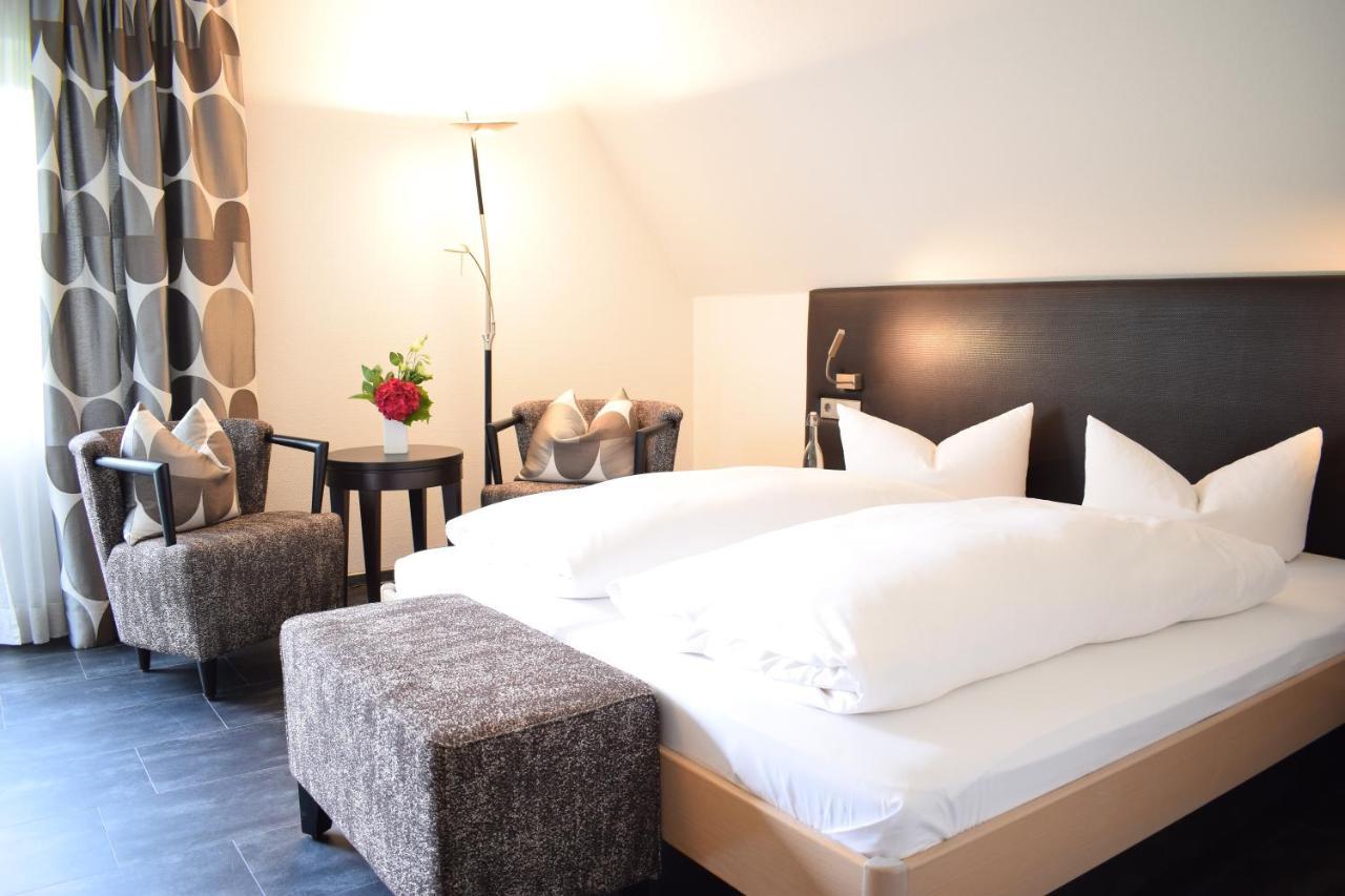 Castell Hotel & Restaurant Лайнсвайлер Екстериор снимка