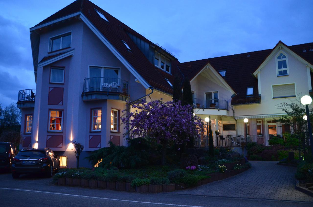 Castell Hotel & Restaurant Лайнсвайлер Екстериор снимка